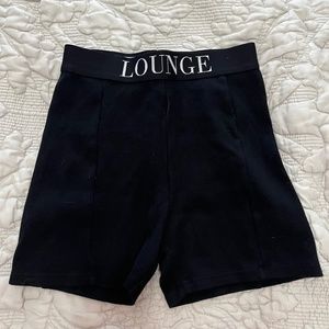 LOUNGE shorts xs